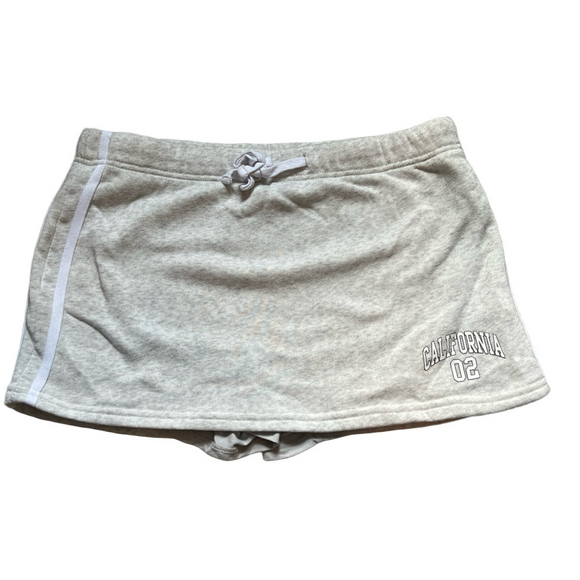 SWS Athletics Women’s Gray California 02 Mini Skort - Picture 1 of 3